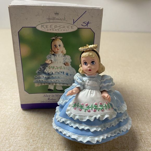 Hallmark Keepsake Ornament Madame Alexander Alice in Wonderland Christmas 2000 - Picture 4 of 12